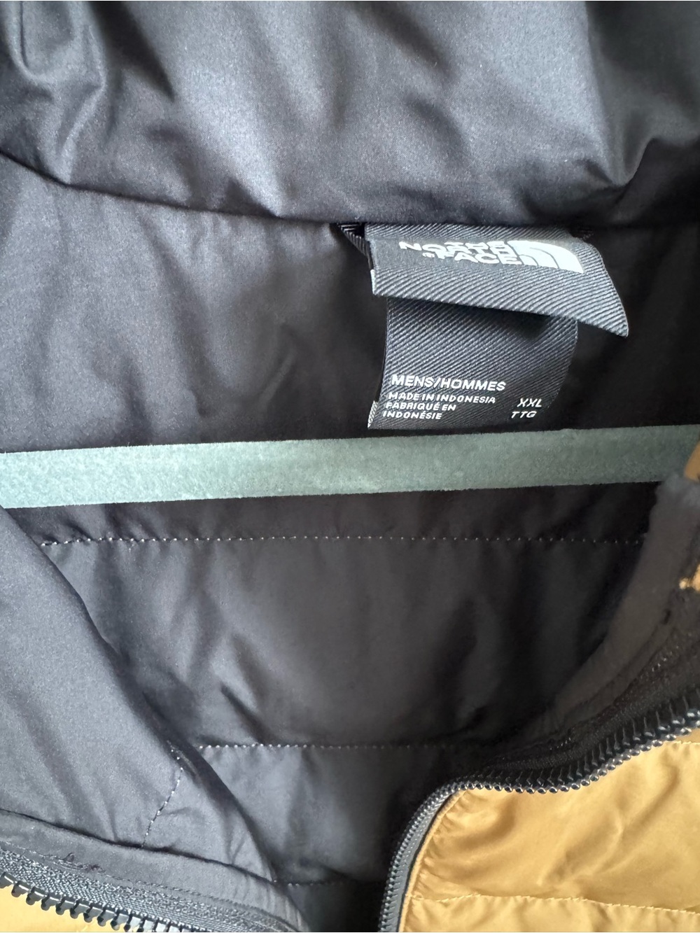 The North Face Men's Carto Mono Triclimate
Hooded Jacket - Picture 6 of 8